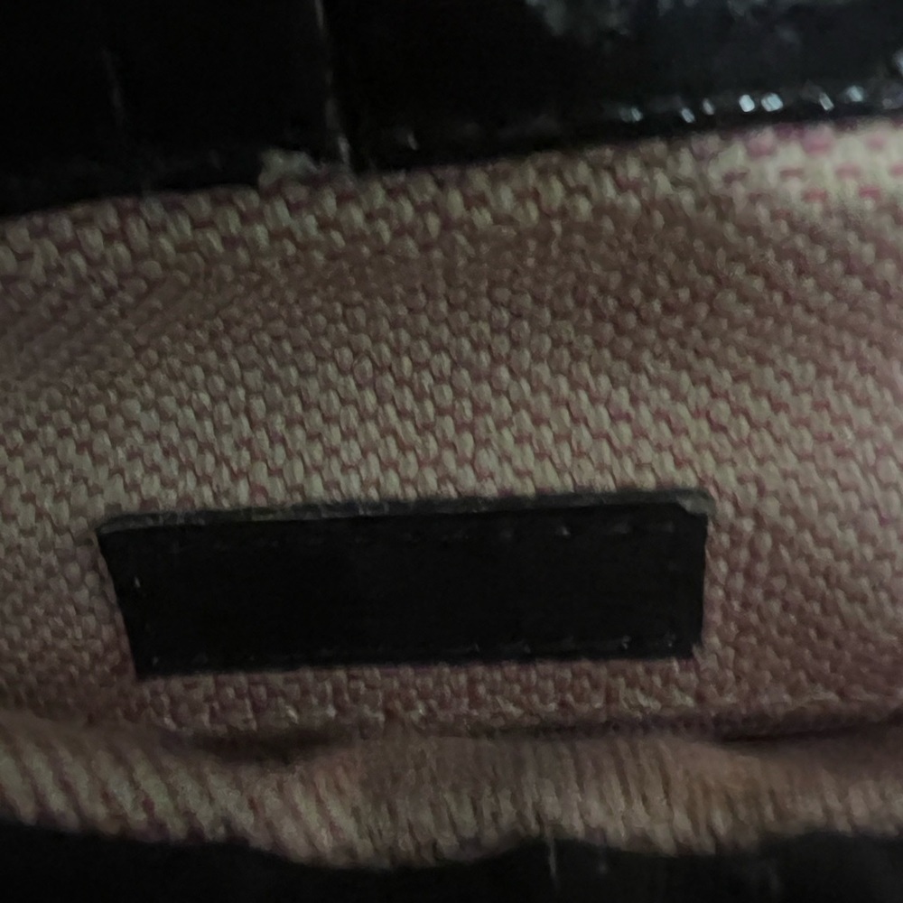 Dooney & Burke Black Patent Leather Handbag HP - Picture 12 of 14